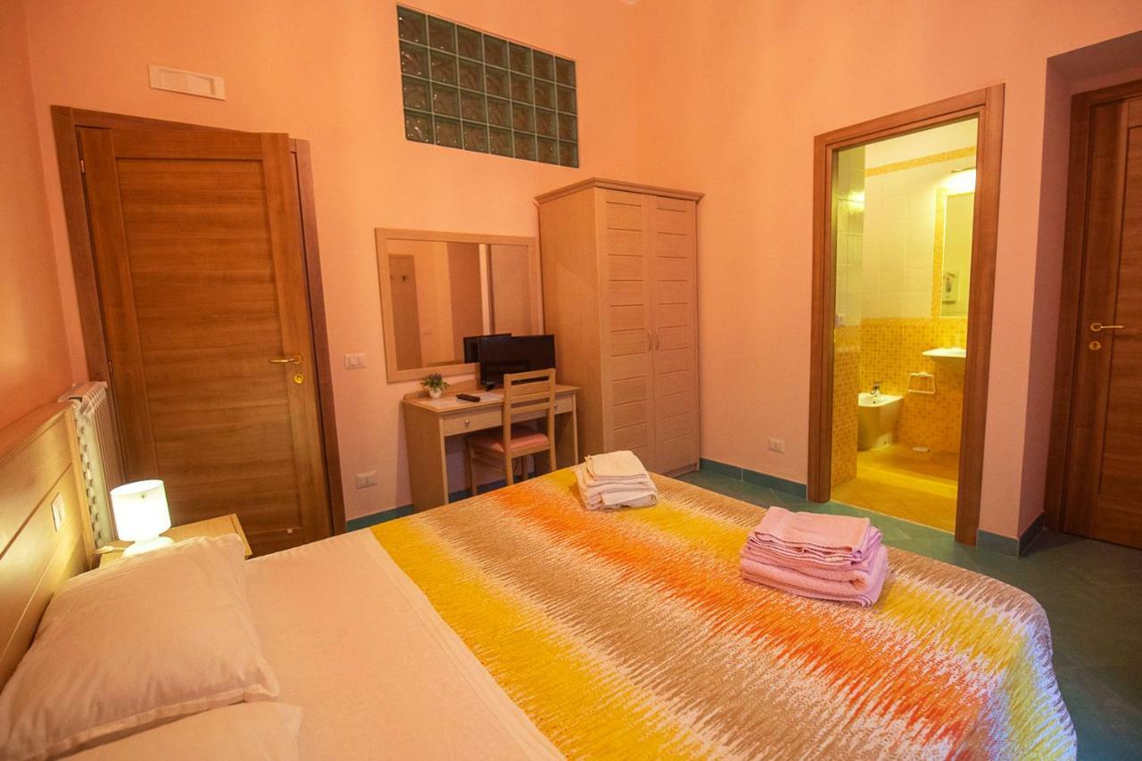 B&B Al Centro Storico Napoli Eksteriør billede