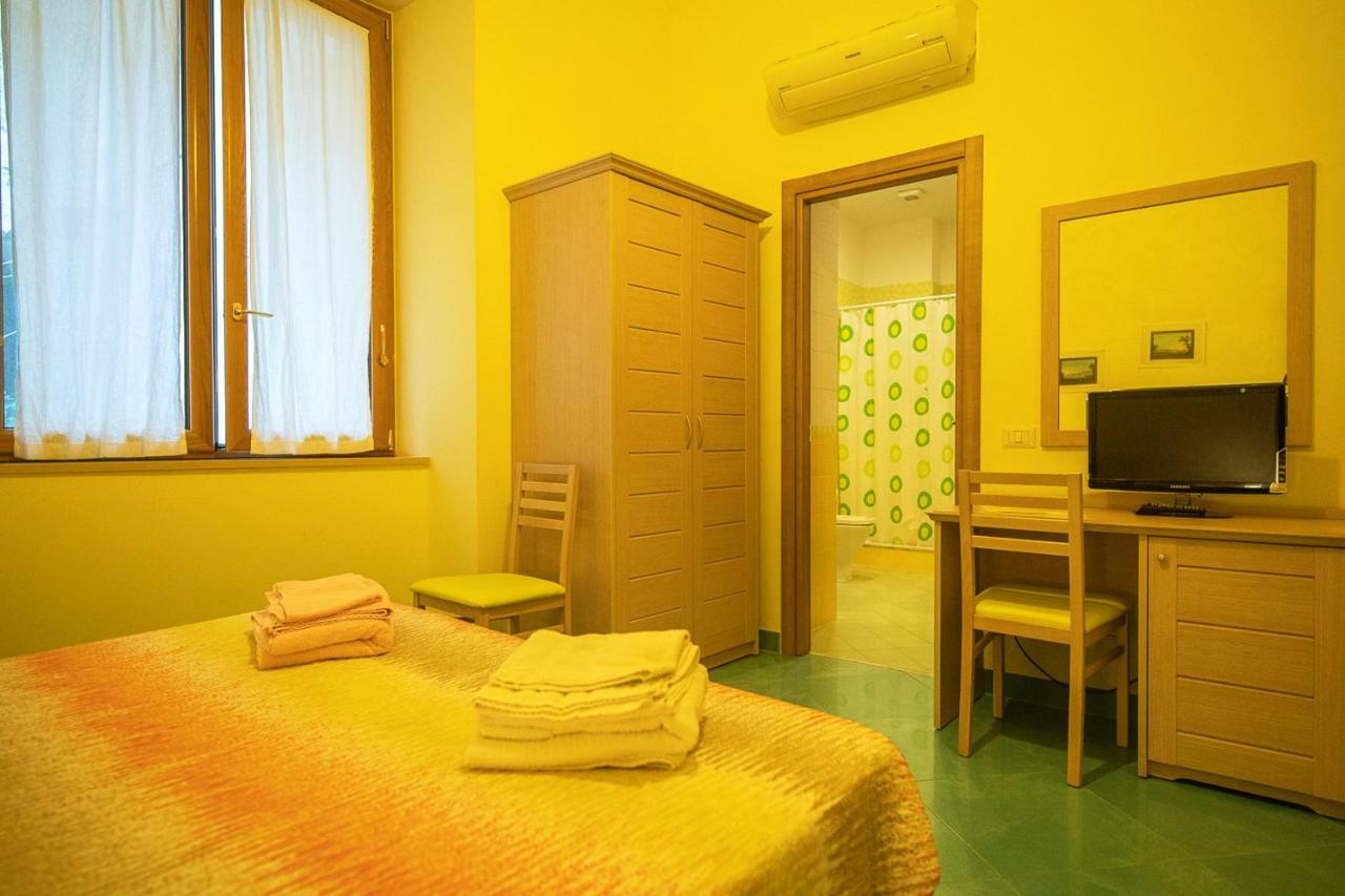 B&B Al Centro Storico Napoli Eksteriør billede