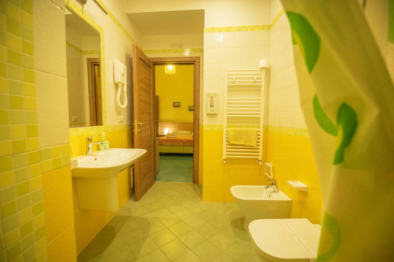 B&B Al Centro Storico Napoli Eksteriør billede